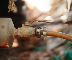 About Professional Plumbers